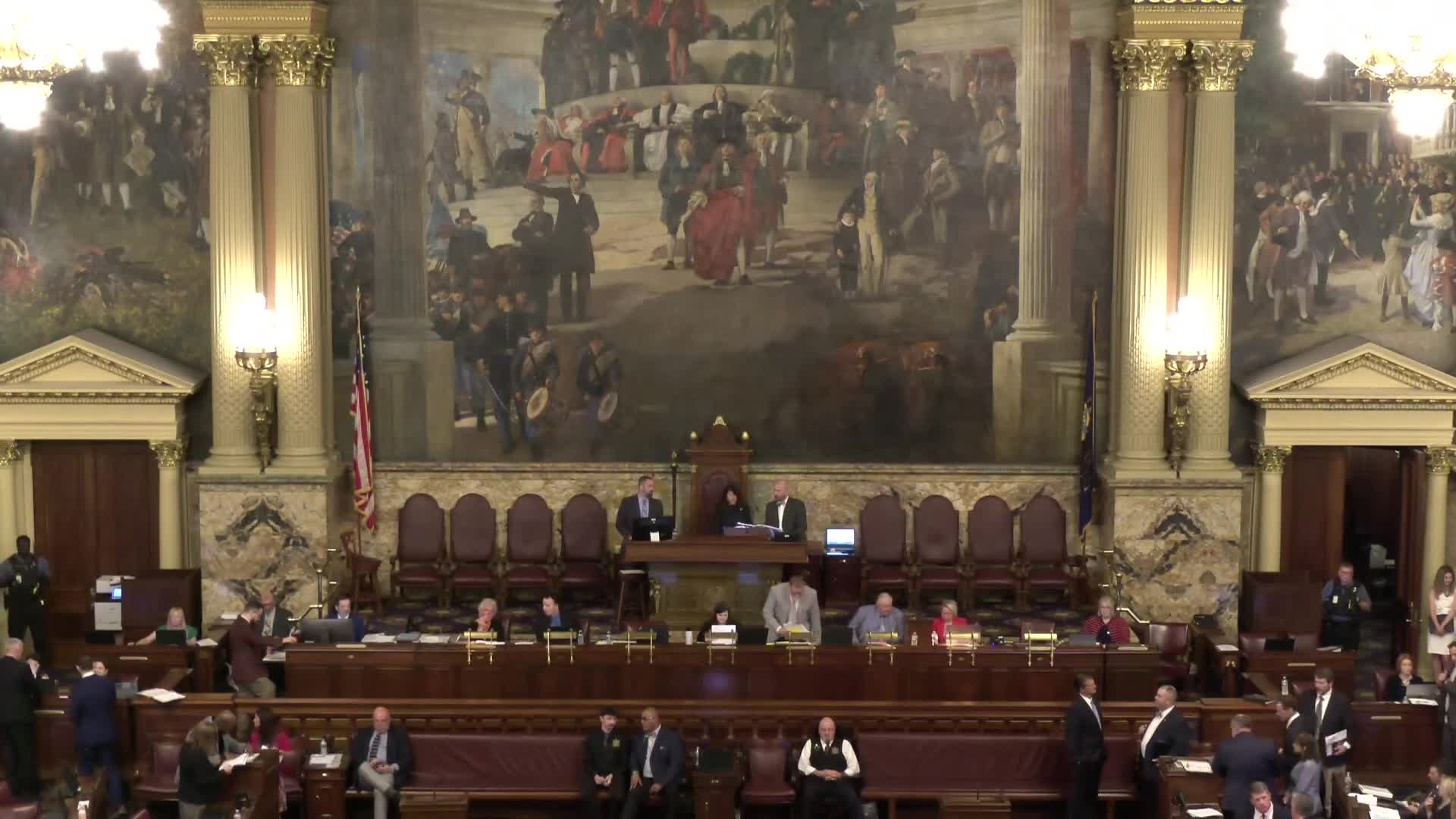 Pennsylvania House passes hunting license bill for out of state college students