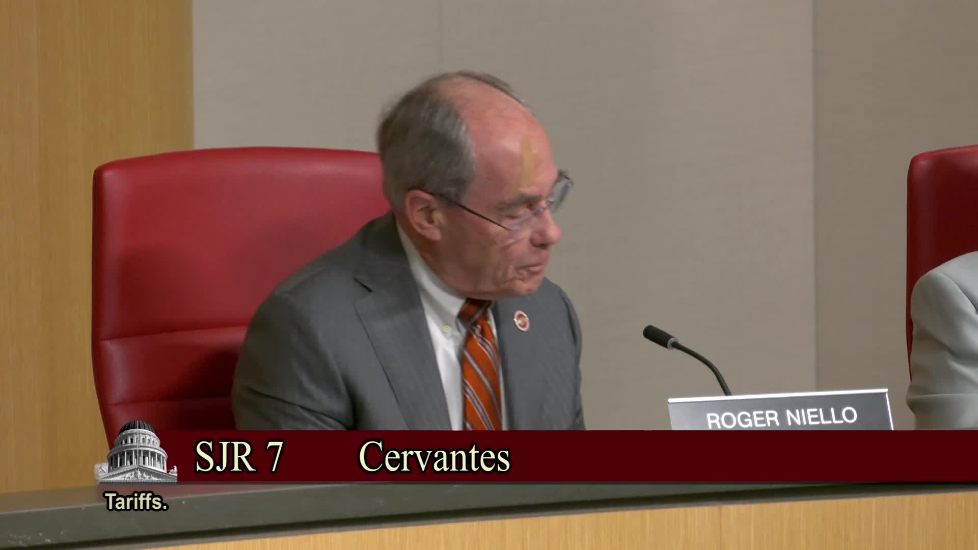 Debate highlights tariff policy discrepancies in project 2025 and Trump's emergency declaration
