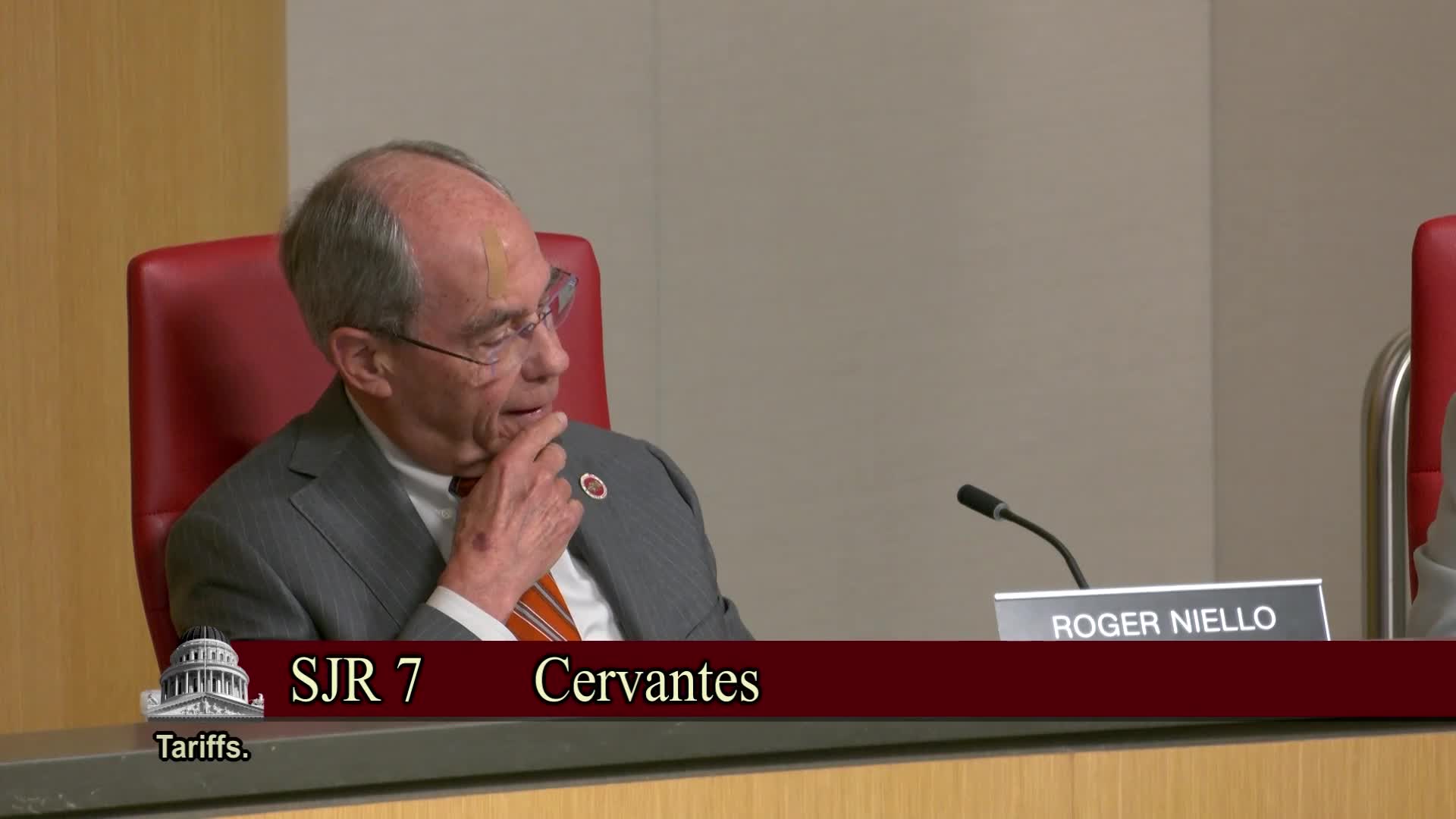 California legislators advocate for AB 957 to ban tobacco sales in pharmacies