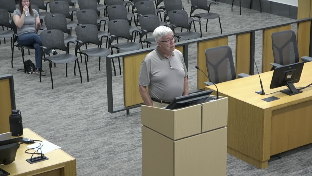 Traffic Experts Recommend Roundabout Over Stoplights for Les Paul Intersection Challenges