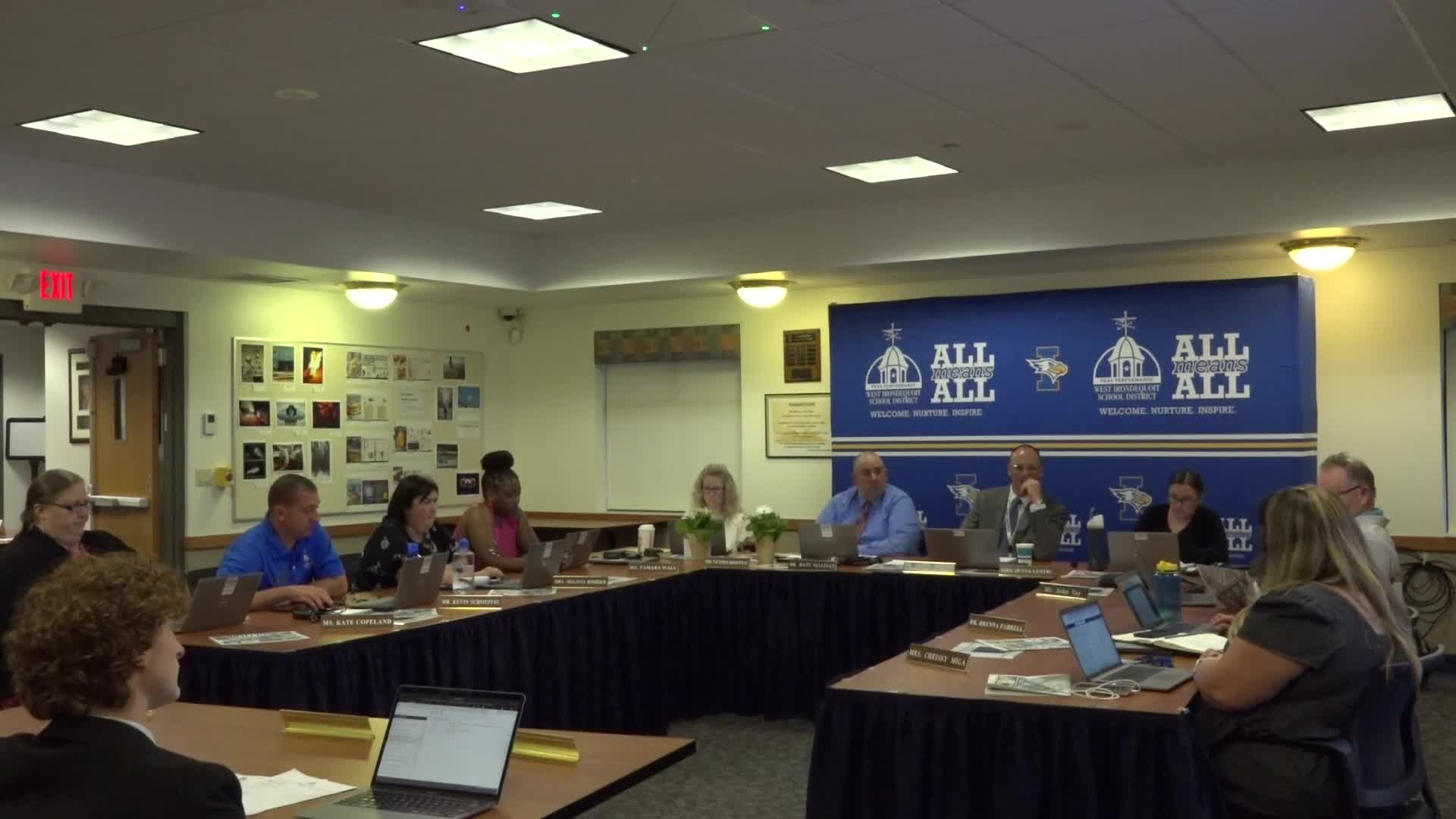 Board committee begins work on cell‑phone policy required by state law; district plans policy by Aug. 1