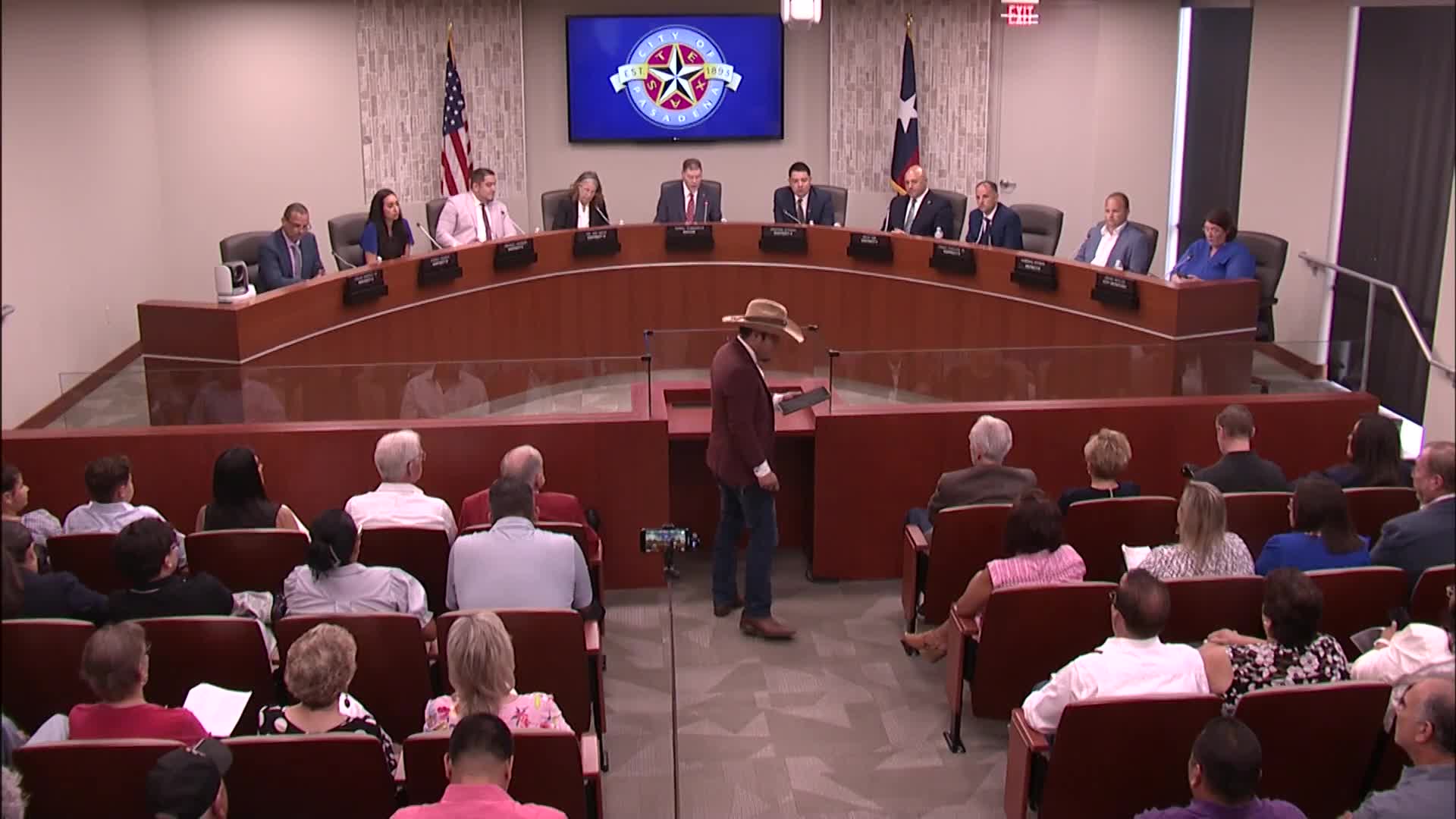 Pasadena honors three employees for 30 years of service and appoints new police chief
