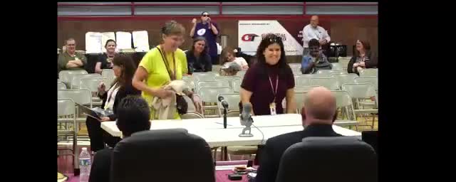 Hamtramck board approves mental-health training, reading materials and short food-service extension