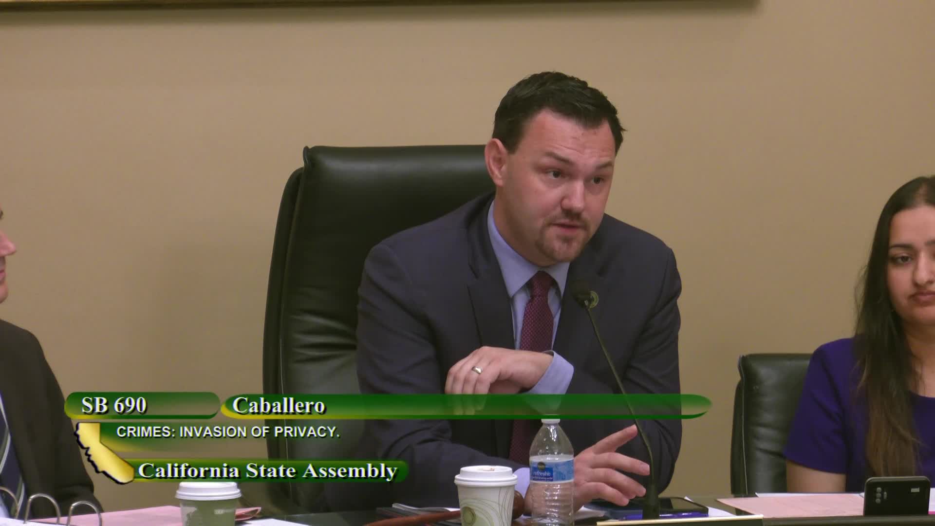 Senate Privacy Committee advances SP 690 amid data surveillance concerns