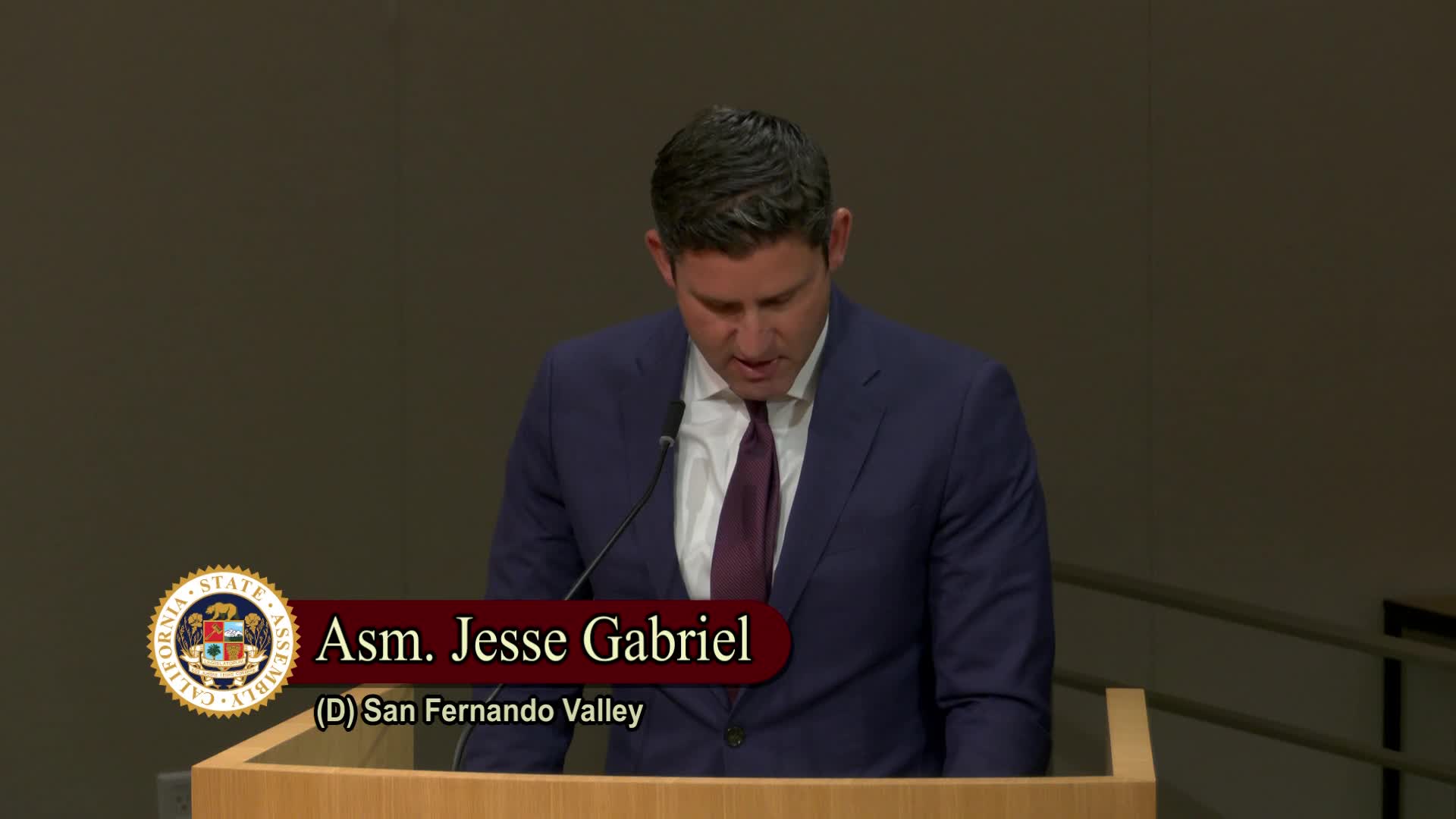 California Assembly introduces AB 11 27 to limit semiautomatic handguns conversions