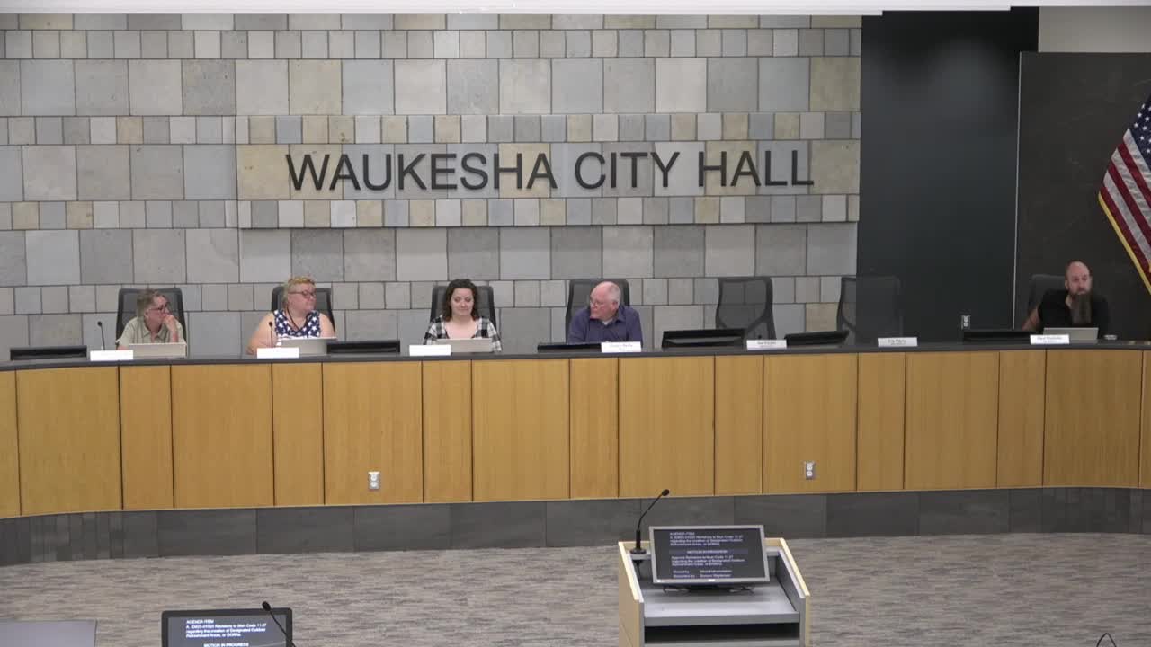 City Council approves outdoor refreshment areas and reduces penalties for code violations