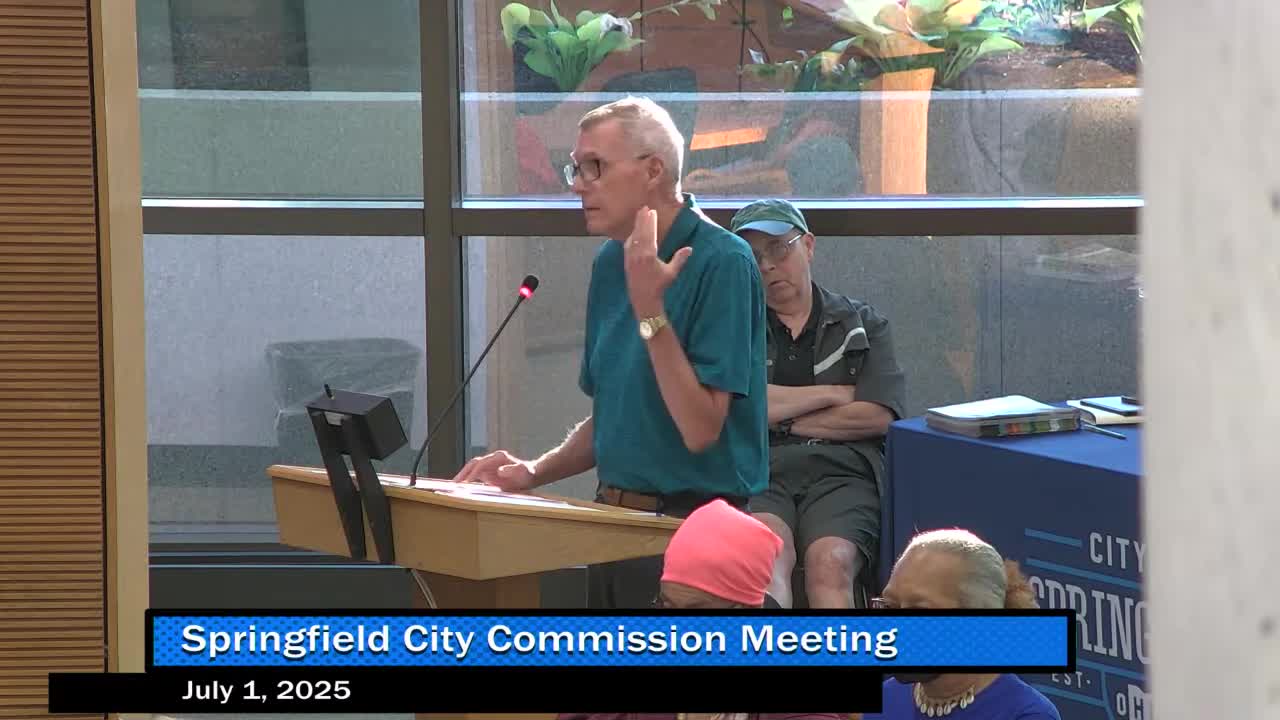 Amanda Richardson demands personal police officer and changes to Springfield News Sun