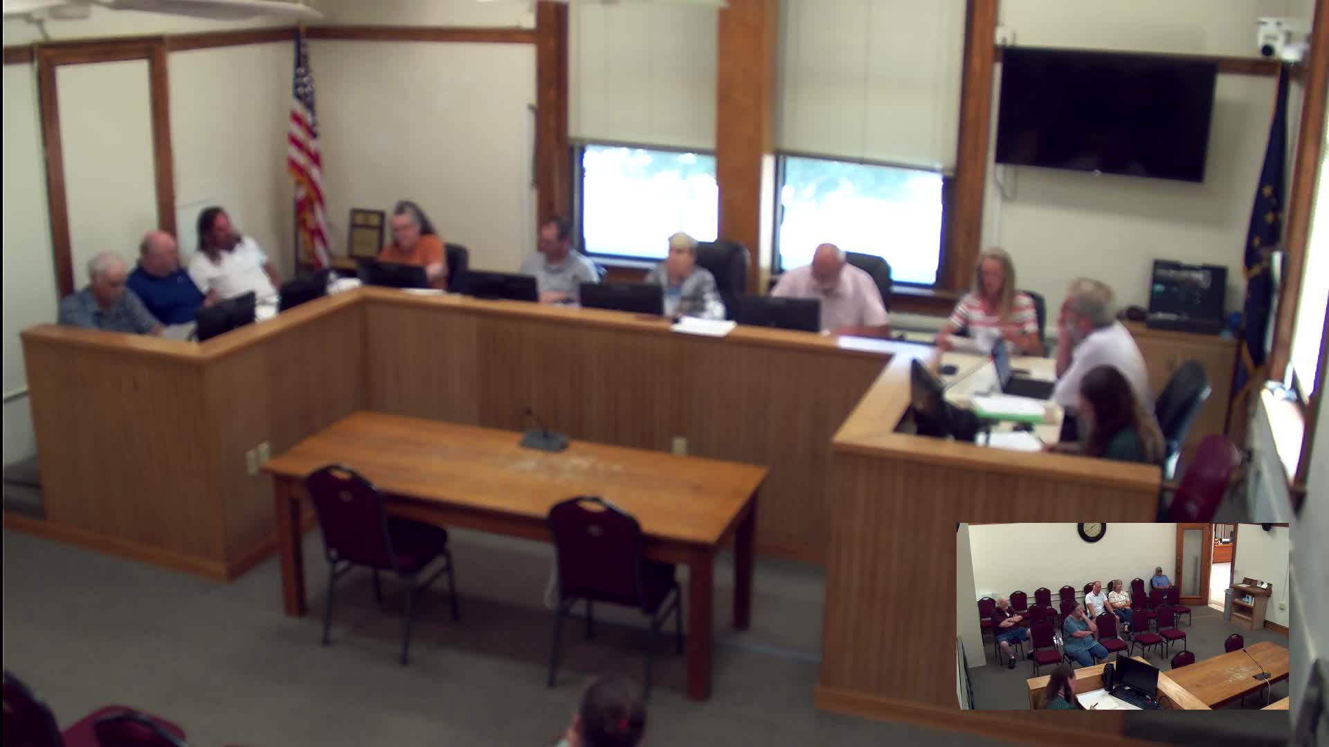 Owen County planning commission approves minor final plat, requires survey corrections and waives bond