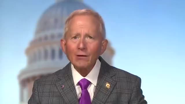 Speaker backs $12.5 billion bill to begin modernizing air traffic control