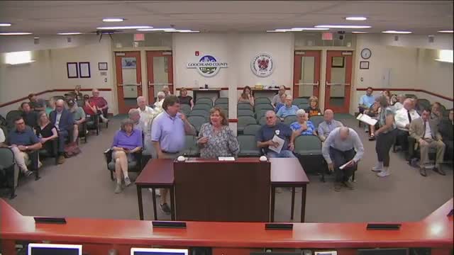 Residents critique comp plan's density and public services at Wheatlands Drive meeting