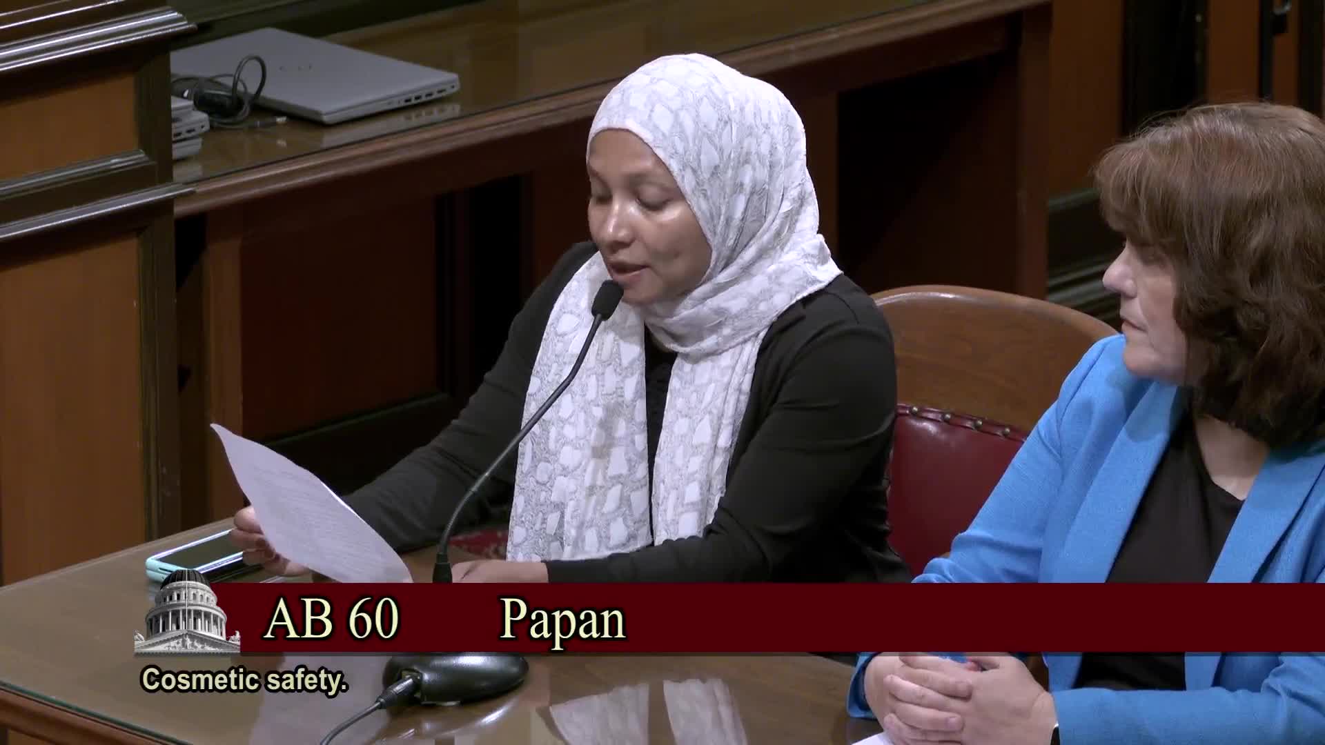 California legislators support AB 60 banning harmful toxins in cosmetics