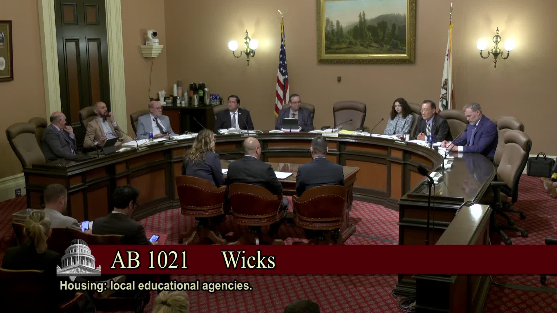 Districts prioritize housing for teachers and public employees under new proposal