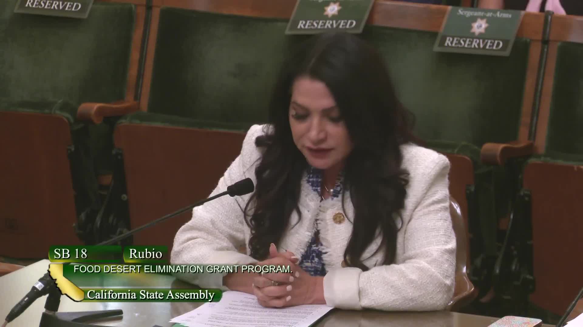 California Senate passes SB 18 to combat food deserts and improve access to healthy food