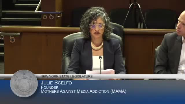 New York lawmakers prioritize children's safety in regulating AI products