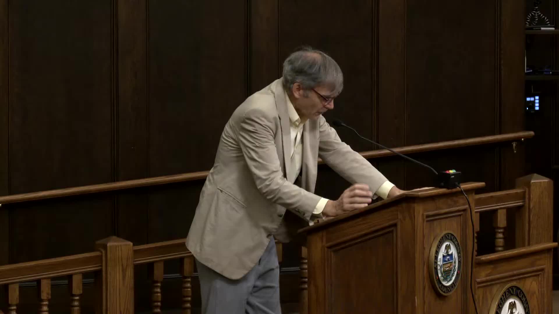 Group says it will petition to reinstate leg restraints on hospital runs; organizers outline review timeline