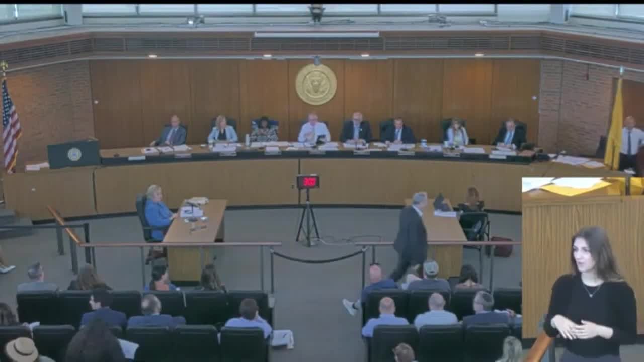 Cedarhurst residents express support and opposition for Woodmere Golf Course redevelopment