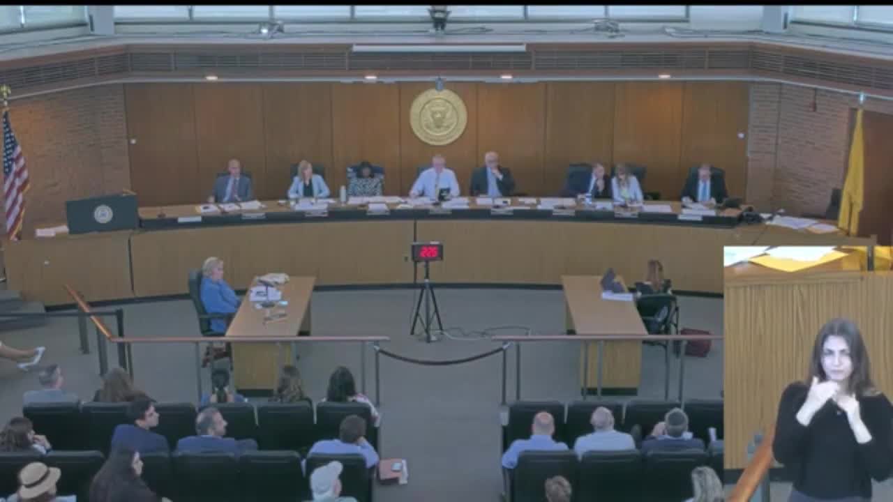 Residents voice concerns over Hempstead construction's environmental and traffic impact