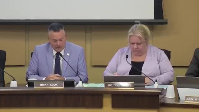 Planning commission approves three conditional‑use permits for small businesses and a thrift shop