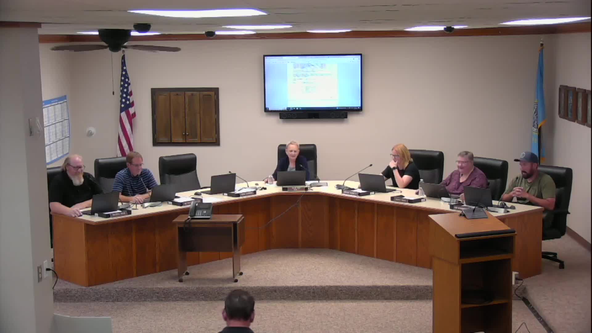 Commission discusses larger interstate signage; directs staff to draft overlay standards