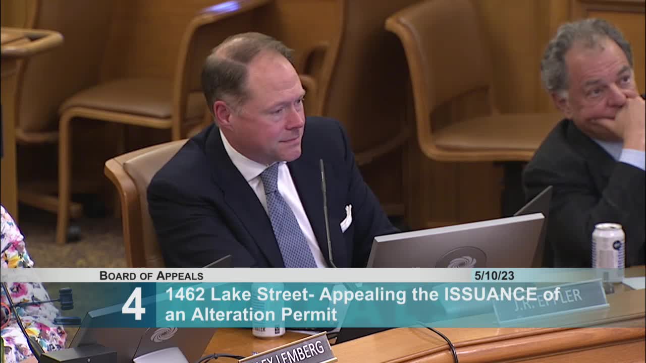 Zoning Administrator Corey Teague addresses fence height concerns at planning meeting