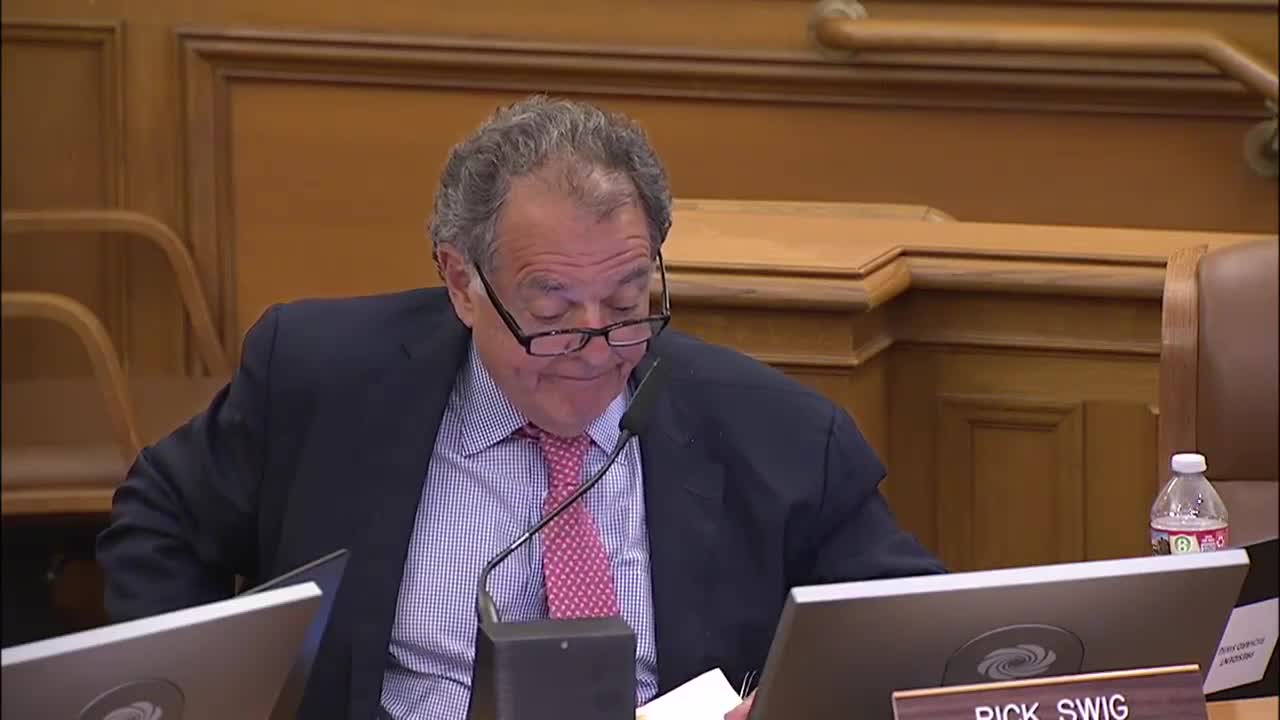 Council debates facade changes on historic 1847 landmark building