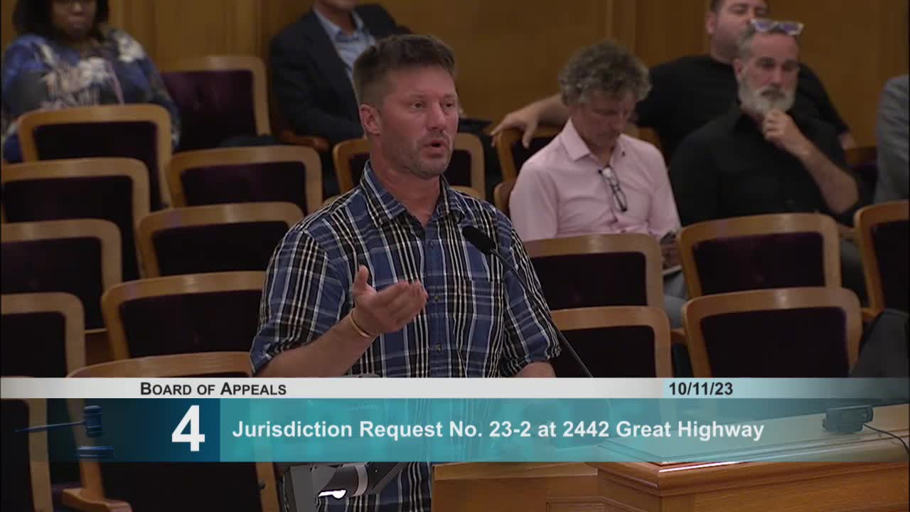 Residents voice concerns over light pollution and roof construction at oceanfront building