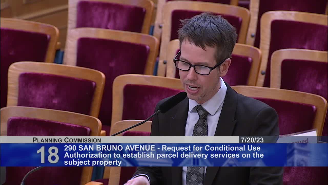 Planning department recommends approval for seasonal parking lot improvements despite public opposition