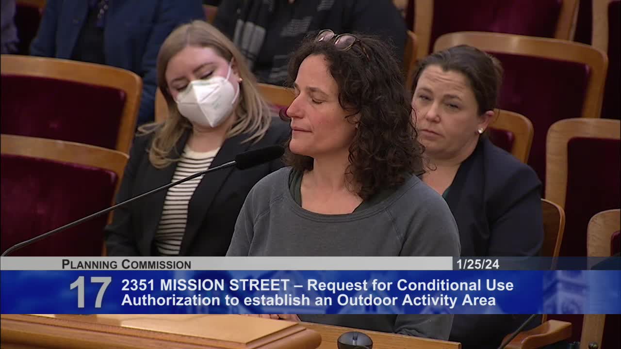 San Francisco planning commission limits outdoor music at Casement's Bar to 10PM