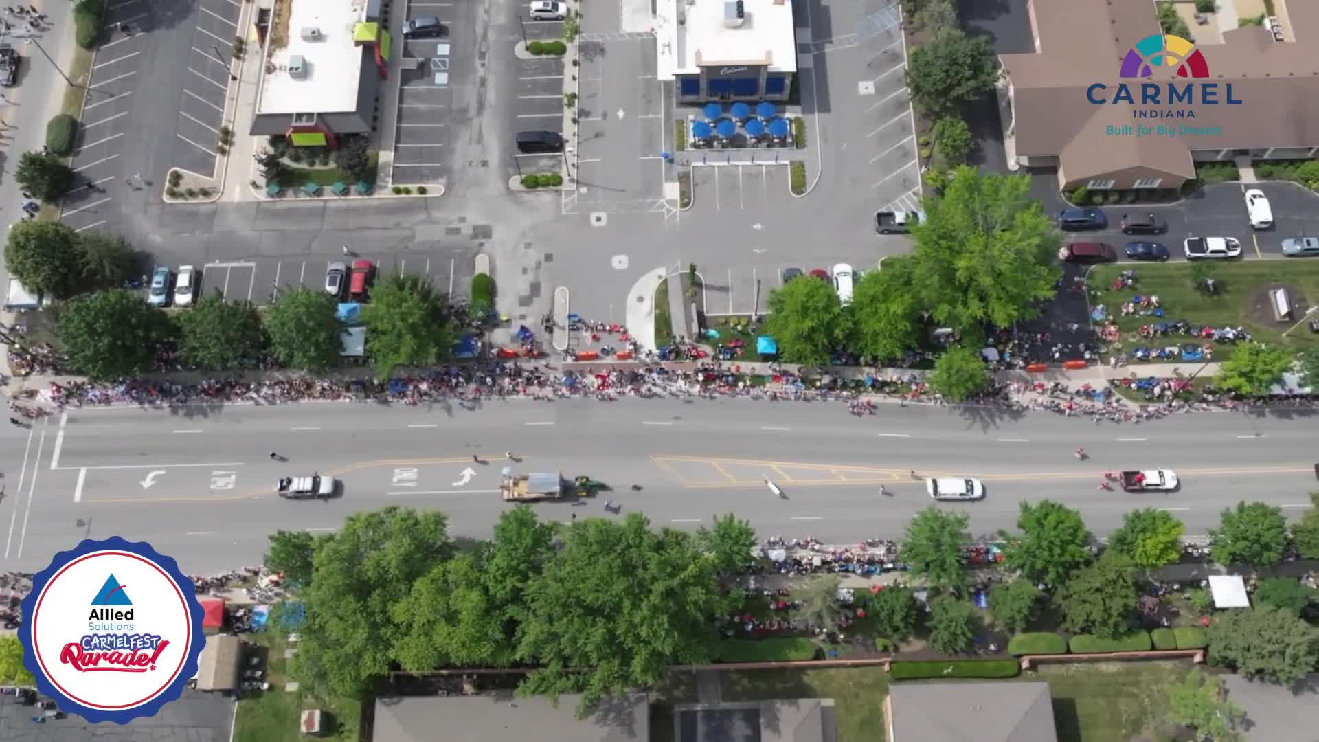 Carmel Fest Parade showcases local organizations and performers in vibrant display