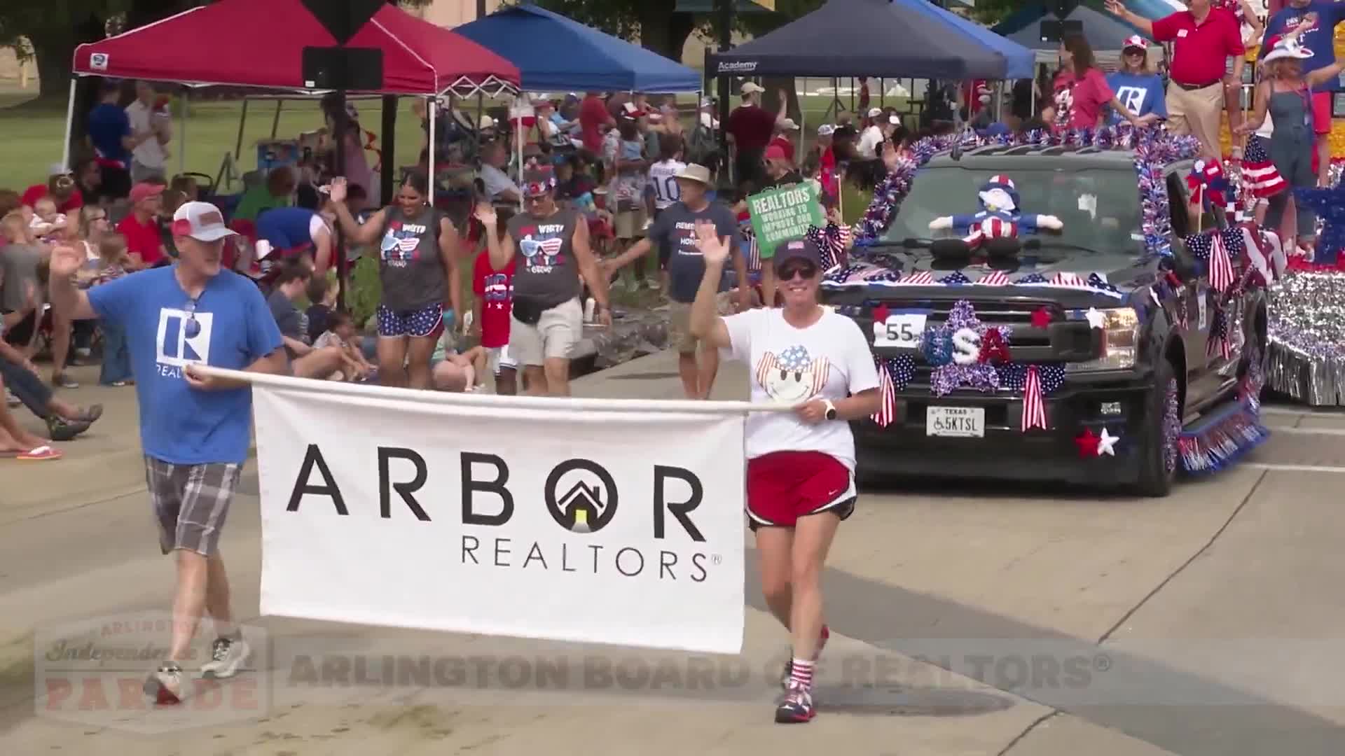 Corey Harris leads Arlington Board of Realtors in Independence Day Parade