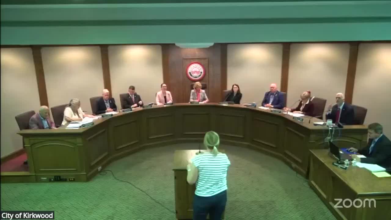 Resident urges parking limits on West Jewell after ambulance access problem; council delays ordinance