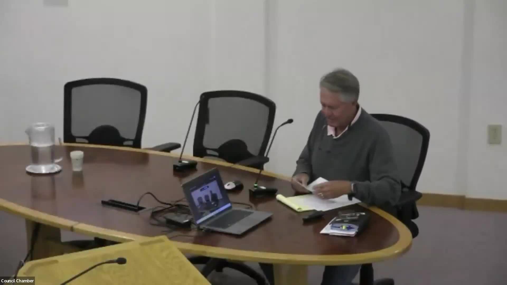 Ukiah reports paving, rail‑trail work, Perkins and Clay/Leslie grants; closes on Carousel 1 corporation yard