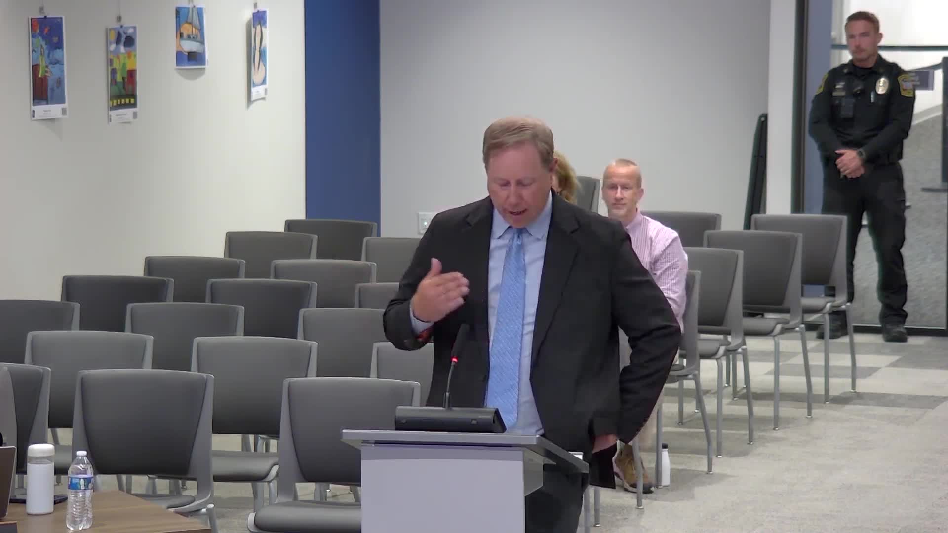 Knox County parents advocate for stricter smartphone policies in schools