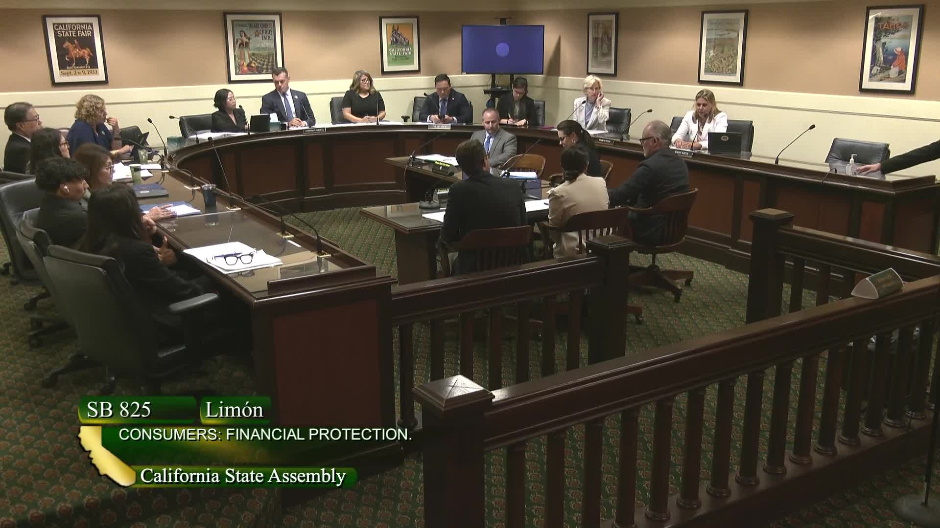 California lawmakers advance consumer protection bill amid federal regulatory shifts