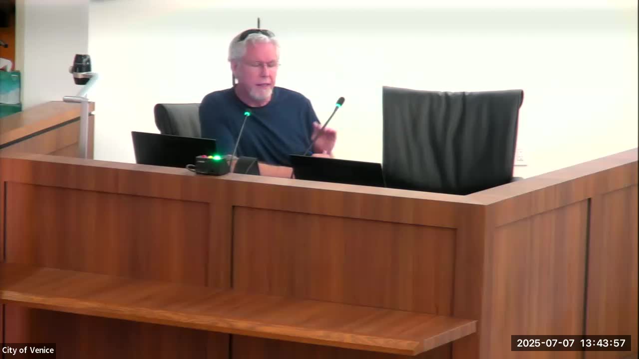 Venice community debates safety measures versus sidewalk installation on Bayshore Drive