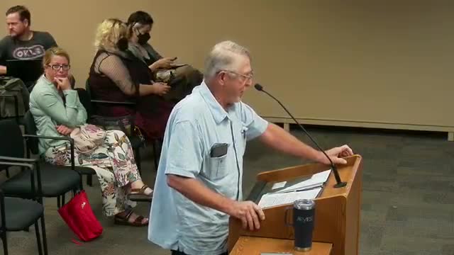 Newcomer raises concerns about water pollution in local discussion