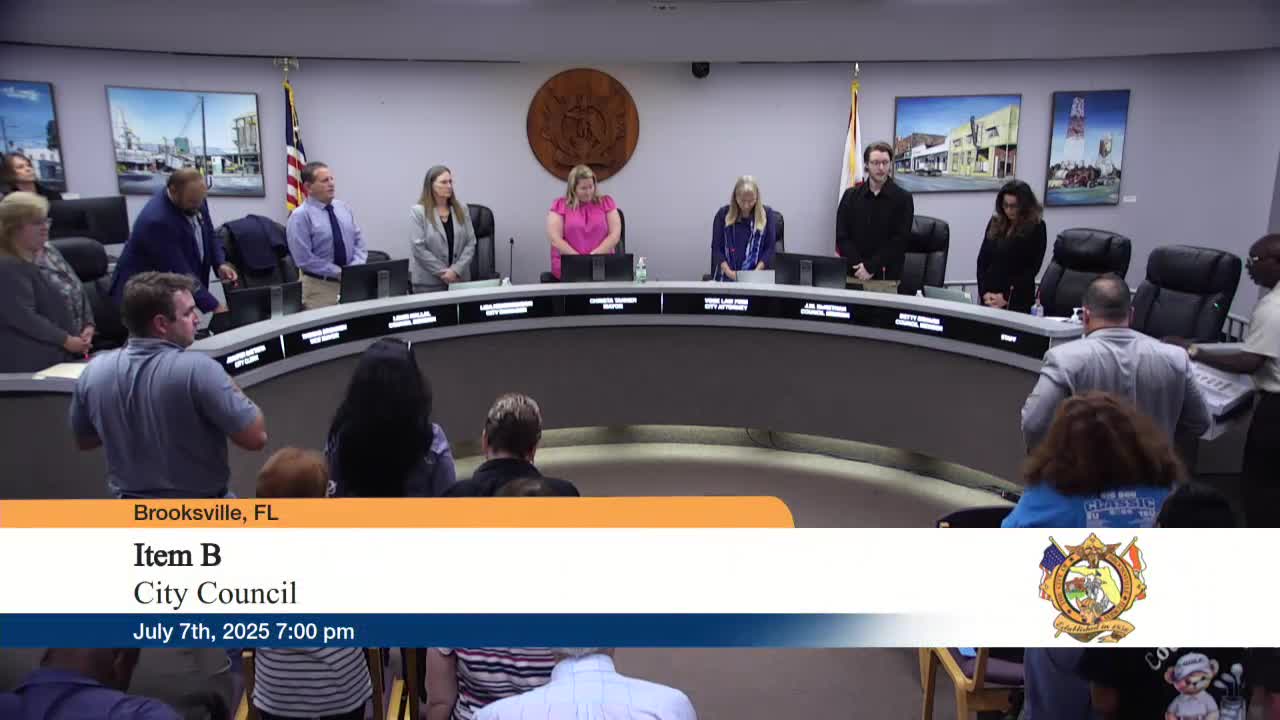 City Council adopts agenda after prayer for blessing and Texas support