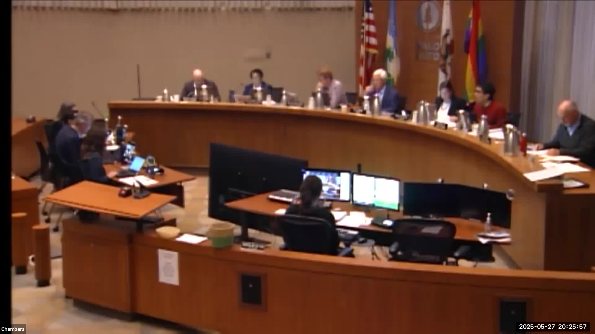 Palo Alto Council debates setback requirements for housing project on Wilkie Way