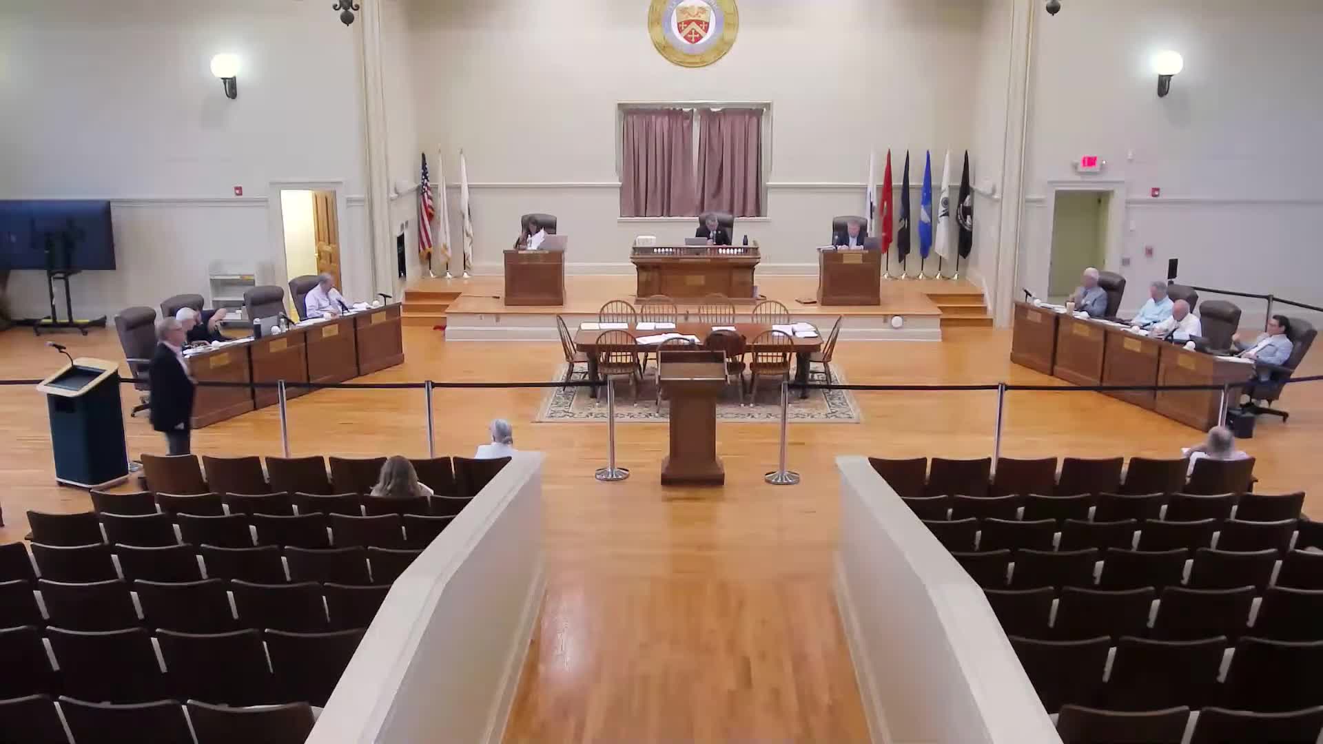 Richard Langseth urges Warwick council to clarify public status of Buttonwoods Avenue