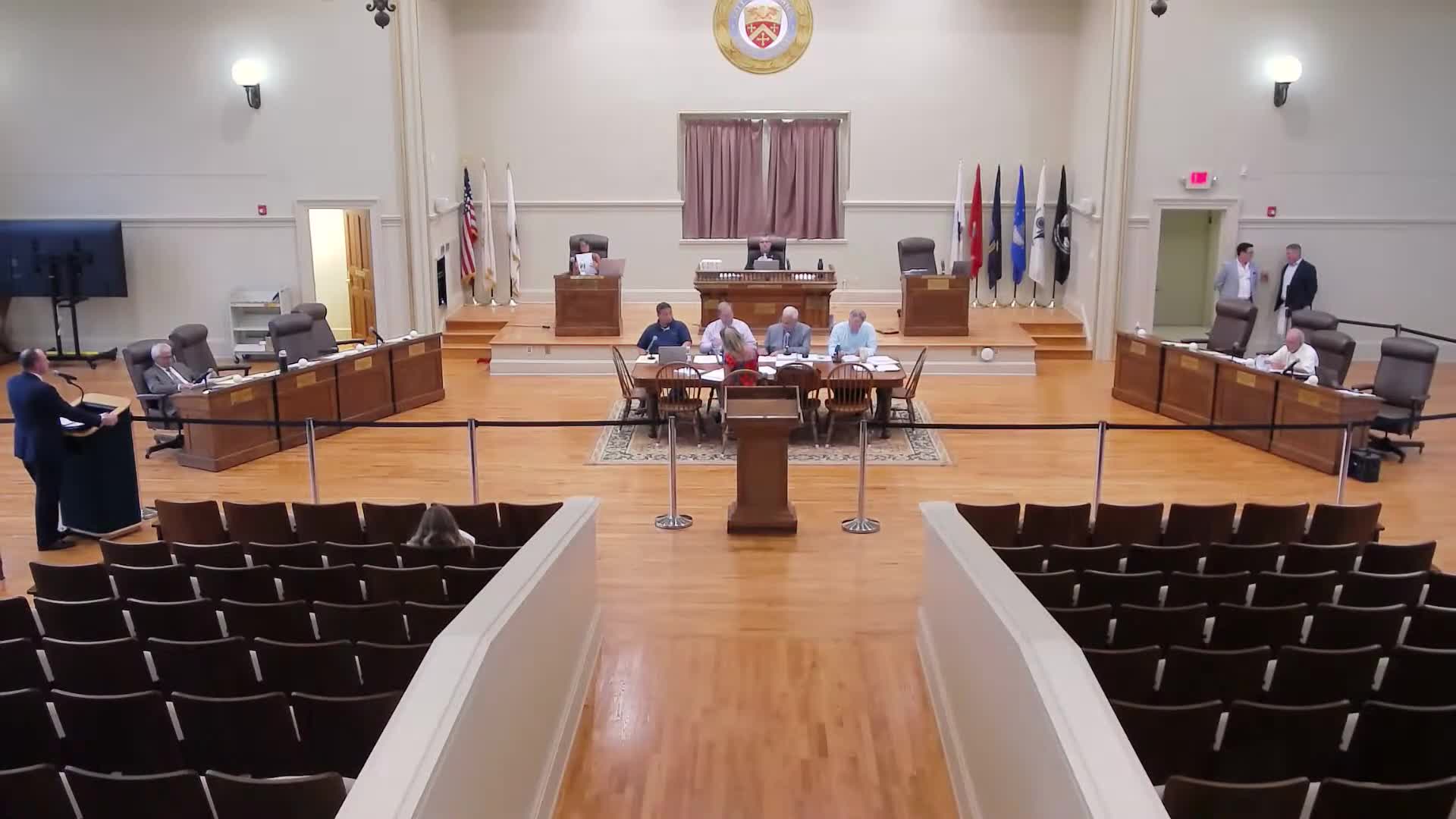 Council approves $55,000 bid for Warwick police vehicle body repair contracts