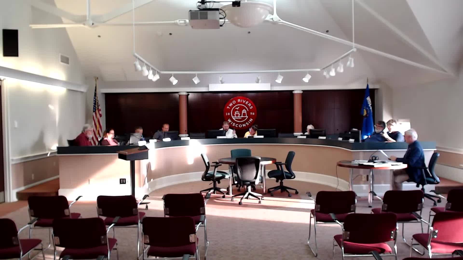 City Council considers purchasing Wells Fargo parking lot to secure public parking spaces
