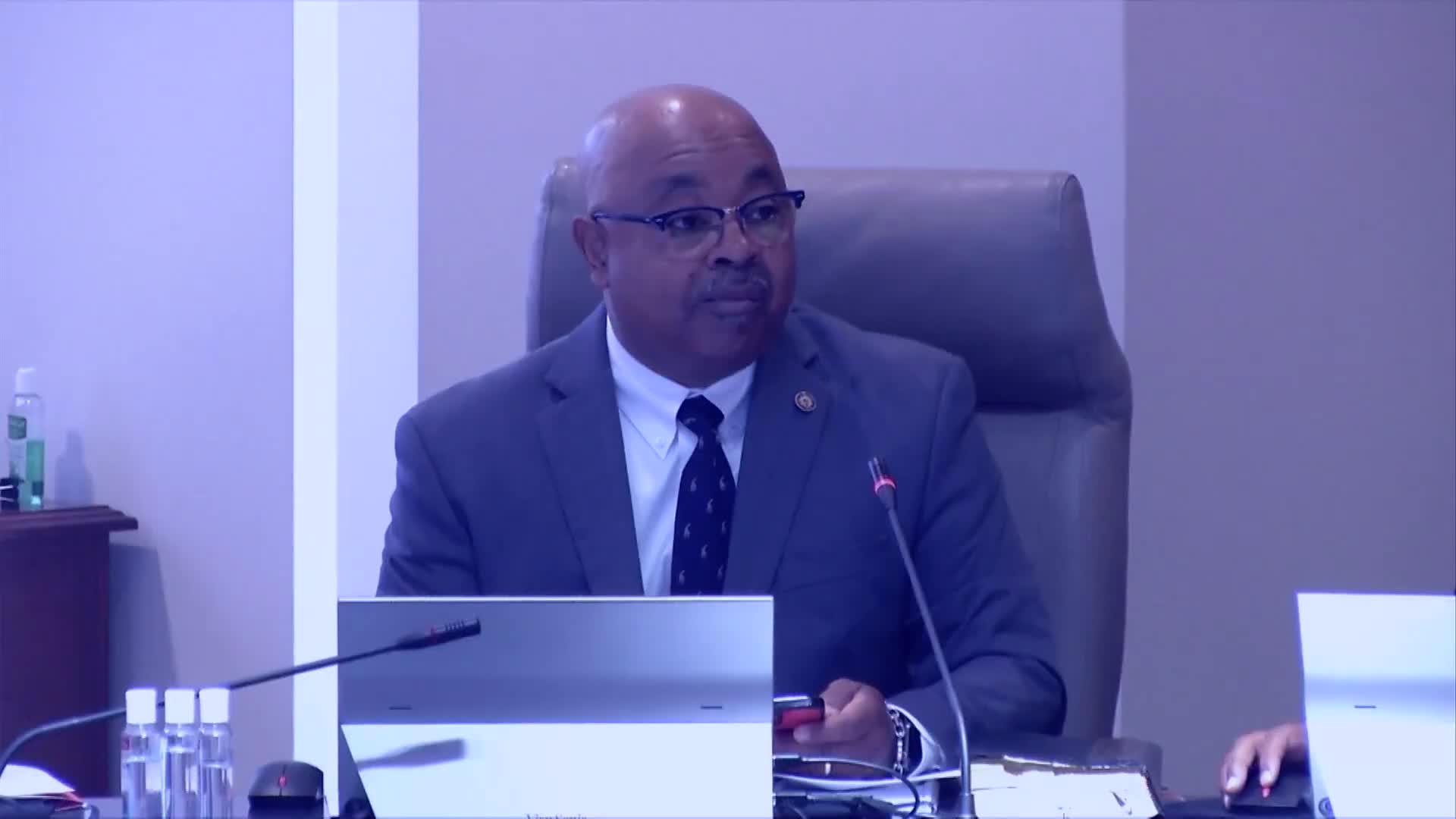 Mayor Henderson welcomes Choose Columbus CEO Missy Kendrick to city council meeting