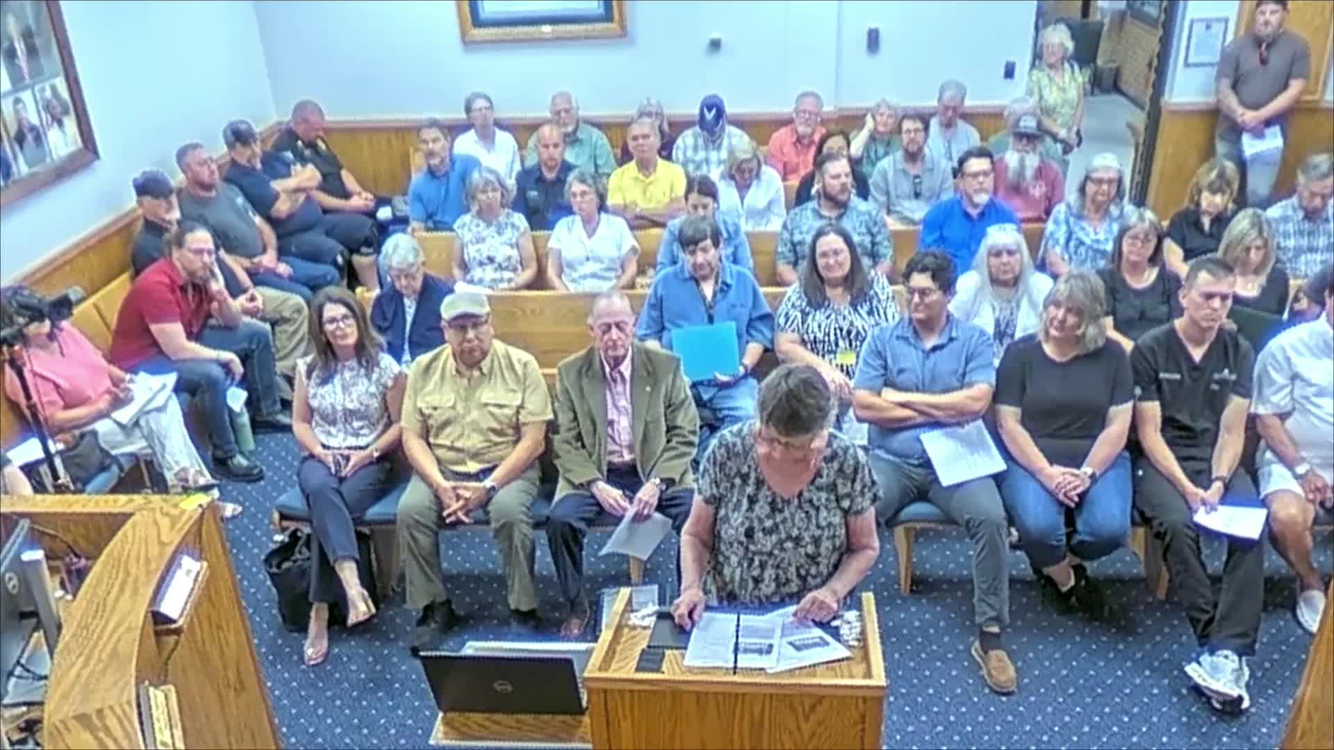 Local Business Leaders Push for Liquor License Vote in Dry County Meeting
