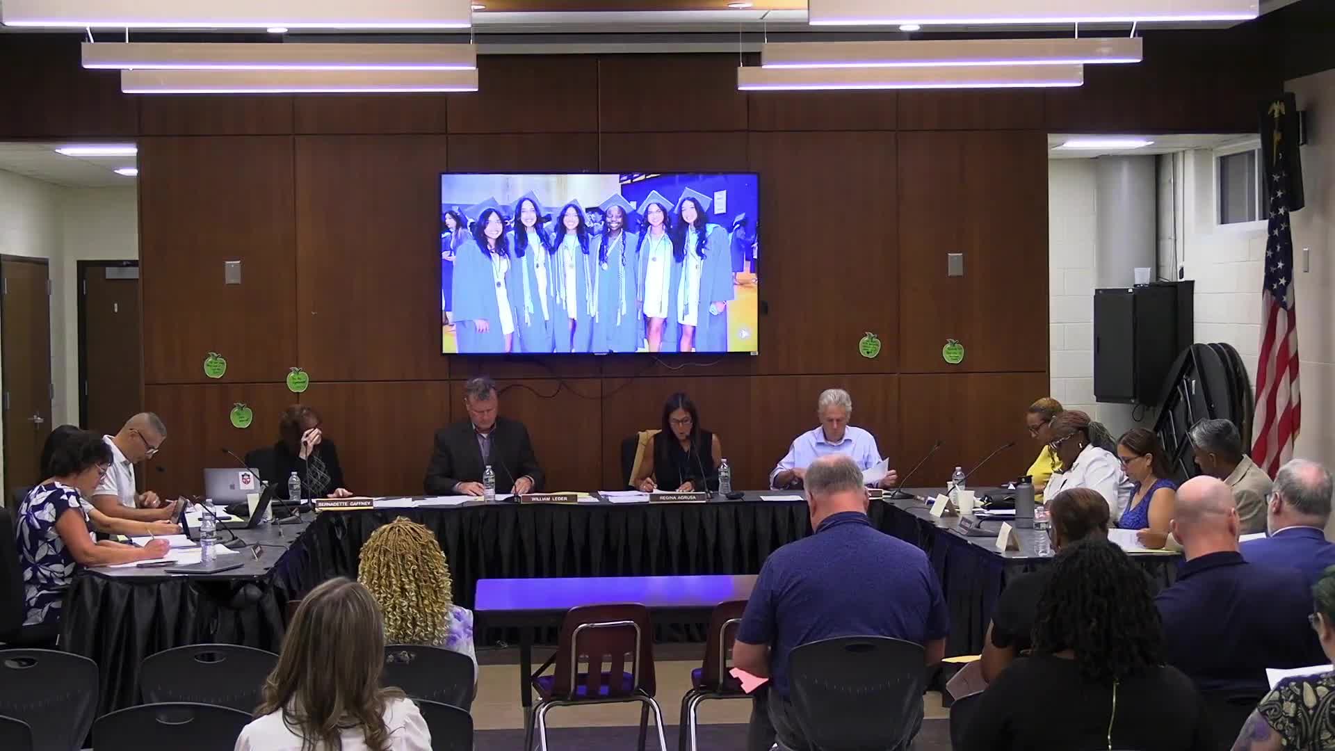 Sawanica Central High School District celebrates graduation and launches summer programs