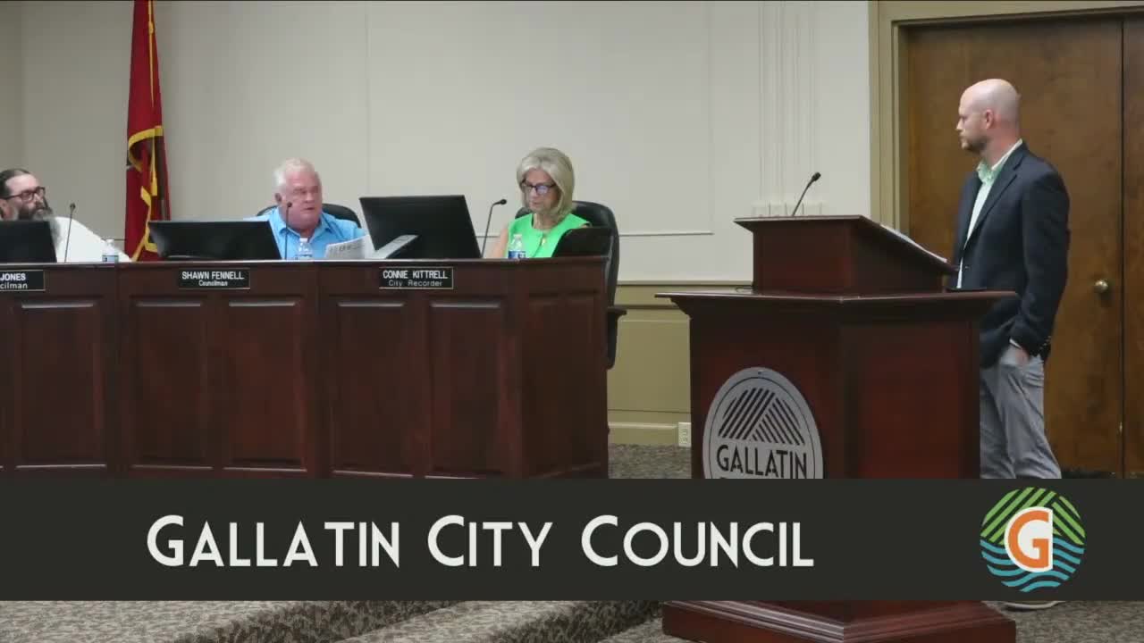Councilman raises concerns over entrance design and traffic study for Gallatin Road project