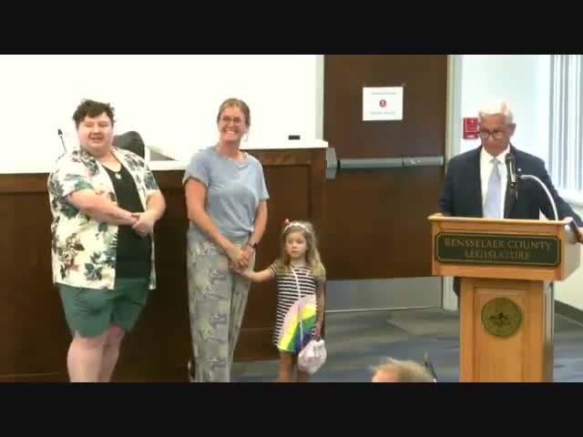Community honors legacy of young legislator Kelly during heartfelt meeting