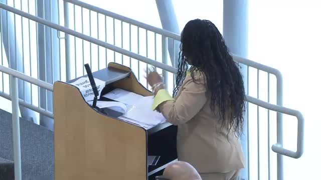 City Council reviews Hinkston Park renovation and housing assistance program barriers