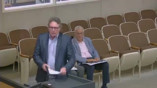 Commission approves Art Deco design for new mixed‑use building at 398 NE Sixth Avenue