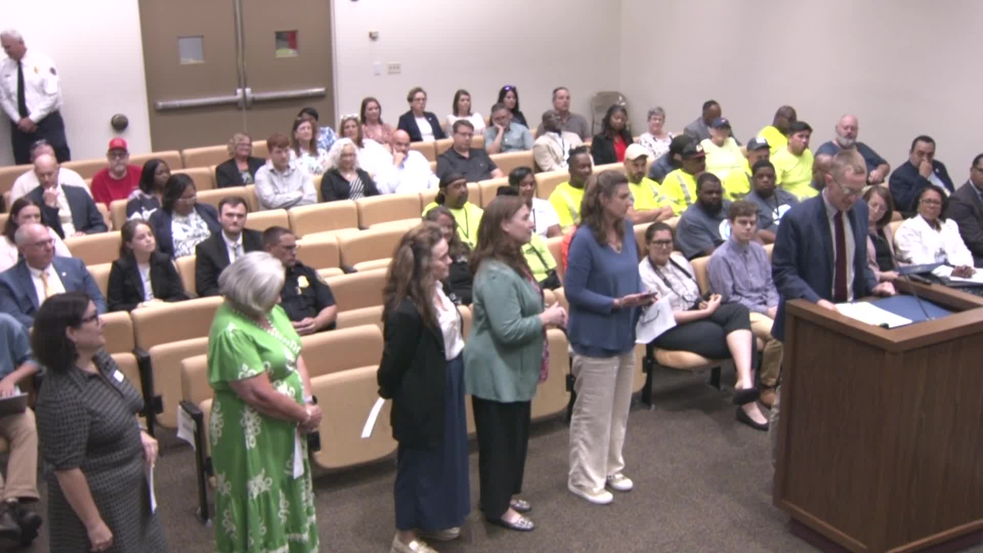 Roanoke Council approves easements, VDOT drainage funds and appropriation for drug prosecutor and CIP projects