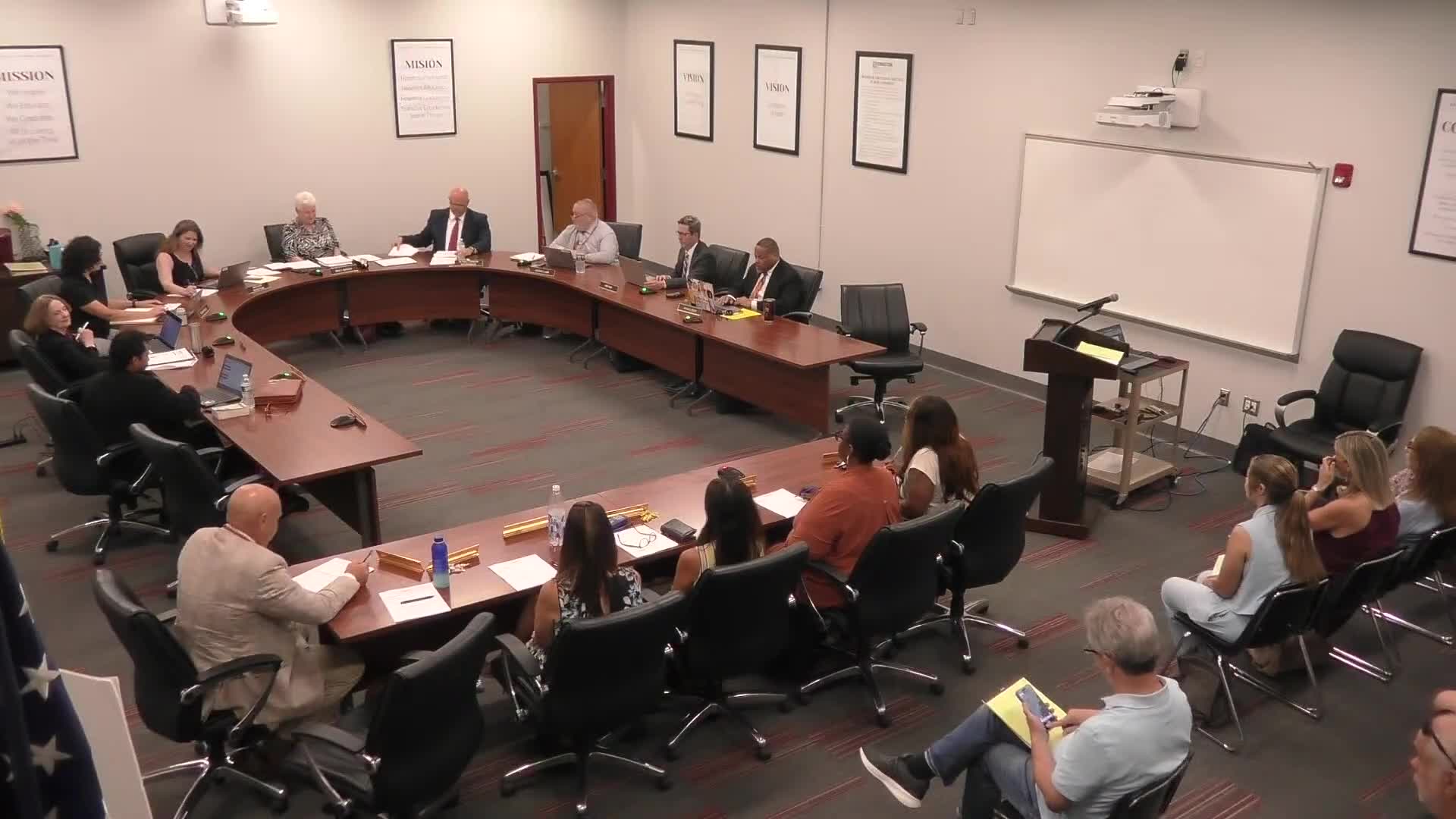 Kingston Board of Education elects new leadership and approves assistant superintendent contracts